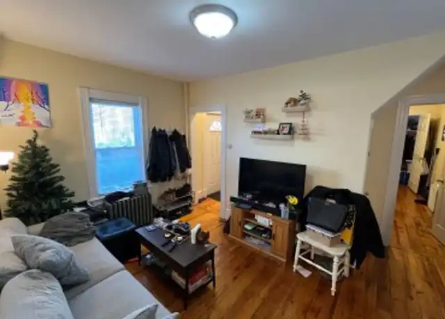 Property at 6 White Street Pl, Cambridge, MA, 02140, 3 beds, 2 baths, [object Object]