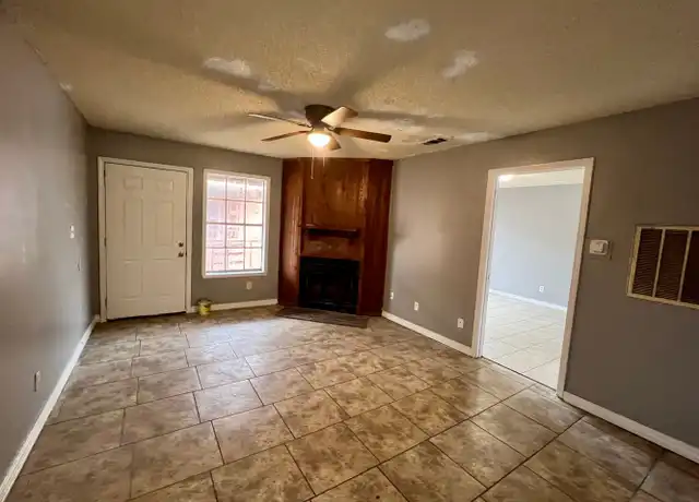 Property at 102 Limoges St Unit C, Duson, LA, 70529, 2 beds, 2 baths, [object Object]