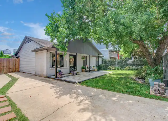 Property at 1612 Bonner St, Houston, TX, 77007, 2 beds, 1 bath, [object Object]