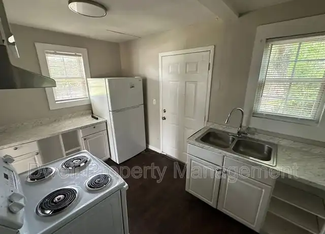 Property at 2547 Dover St, Augusta, GA, 30906, 2 beds, 1 bath, [object Object]