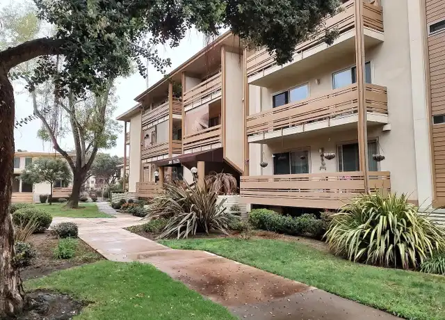Property at 3982 Valeta St #259, San Diego, CA, 92110, 1 bed, 1 bath, [object Object]