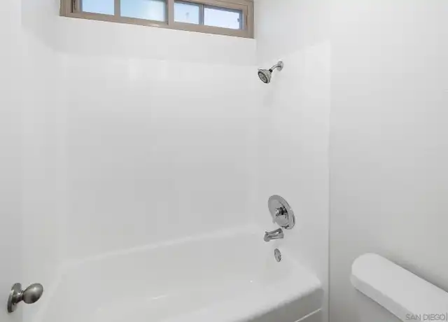 Property at 3982 Valeta St, San Diego, CA, 92110, 1 bed, 1 bath, [object Object]