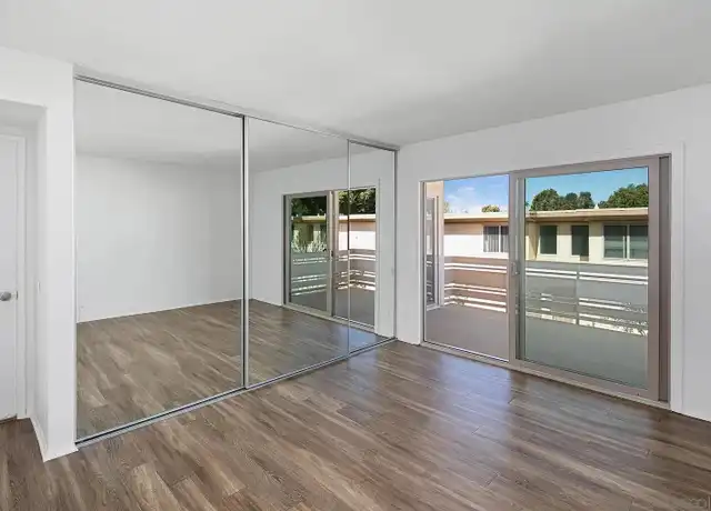 Property at 3982 Valeta St, San Diego, CA, 92110, 1 bed, 1 bath, [object Object]