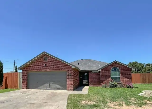 Property at 9708 Uvalde Ave, Lubbock, TX, 79423, 3 beds, 2 baths, [object Object]