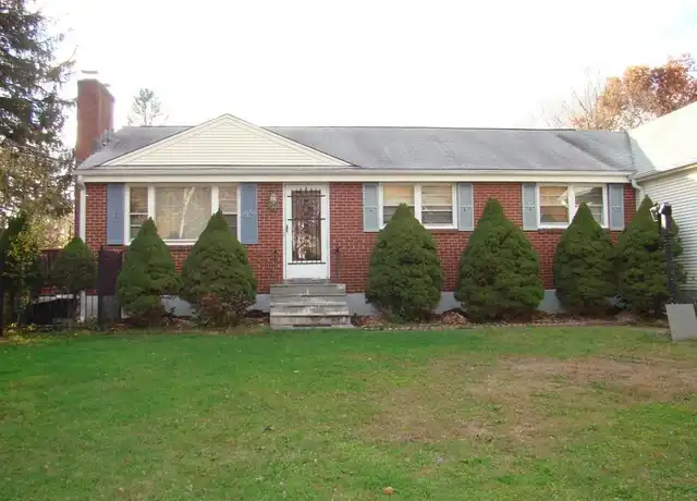 Property at 453 Strickland St, Glastonbury, CT, 06033, 3 beds, 1 bath, [object Object]