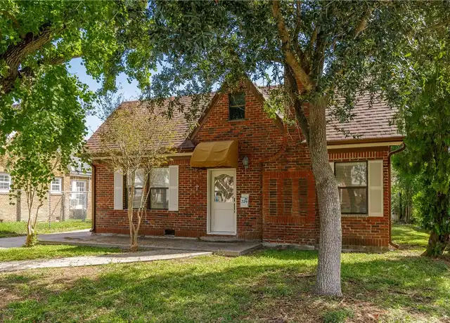 Property at 329 Clifford St, Corpus Christi, TX, 78404, 3 beds, 2 baths, [object Object]