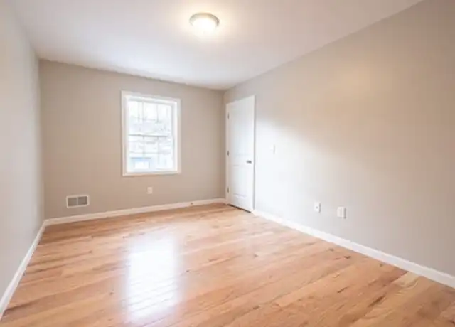 Property at 1182 Worcester St Unit 1184, Springfield, MA, 01151, 3 beds, 1.5 baths, [object Object]