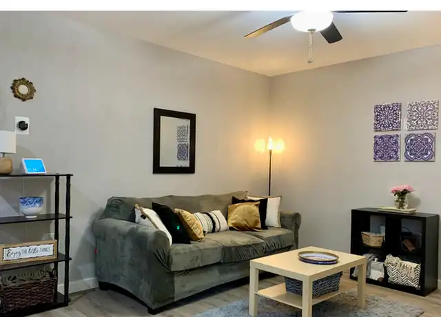 Property at 2813 Beauchamp St Unit 2916, Houston, TX, 77009, 1 bed, 1 bath, [object Object]