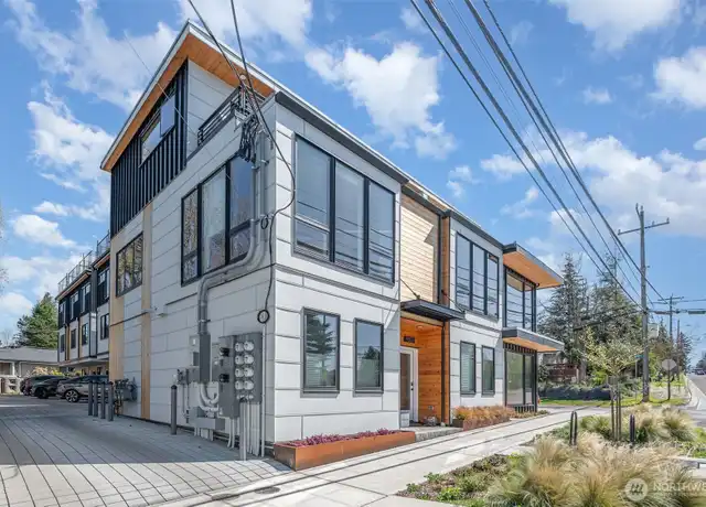 Property at 4214 SW 100th St, Seattle, WA, 98146, 2 beds, 2 baths, [object Object]