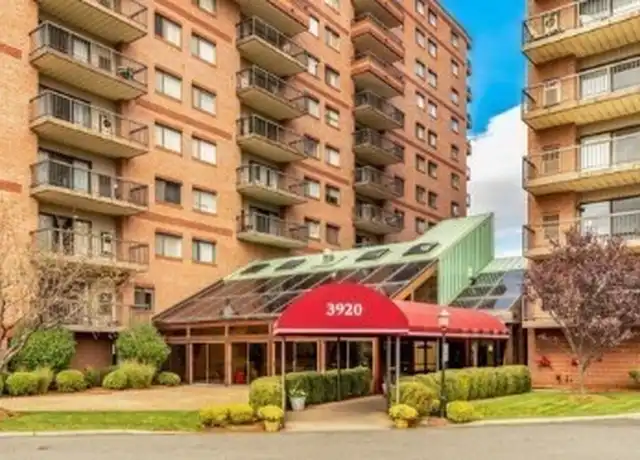 Property at 3920 Mystic Valley Pkwy #418, Medford, MA, 02155, 2 beds, 2 baths, [object Object]
