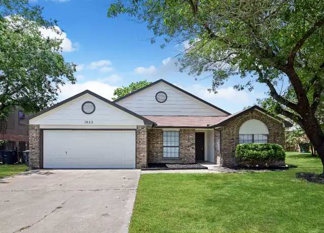 Property at 1823 Meadowbrook Dr, Killeen, TX, 76543, 4 beds, 2 baths, [object Object]