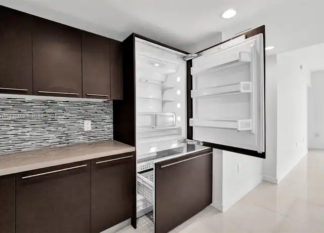 Property at 7661 NW 107th Ave #310, Doral, FL, 33178, 2 beds, 2 baths, [object Object]