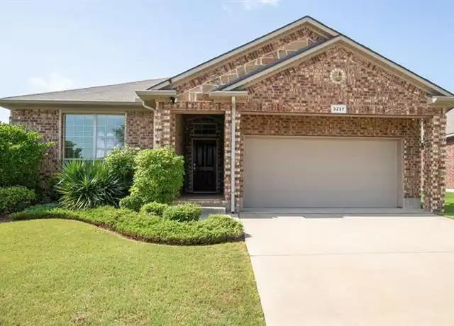Property at 3237 Buckthorn Ln, Argyle, TX, 76226, 3 beds, 2 baths, [object Object]