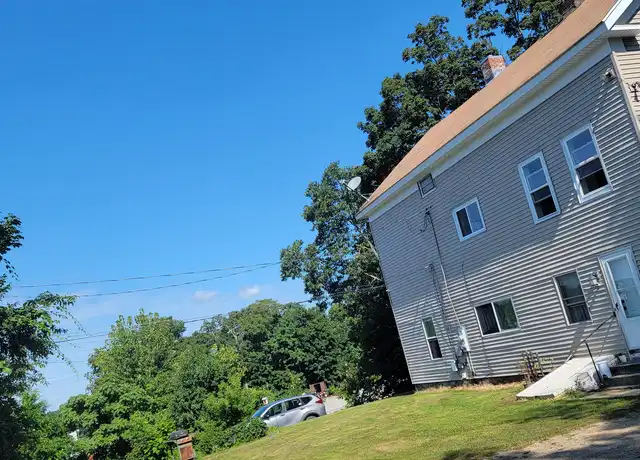 Property at 27 Railroad St Unit 1, Putnam, CT, 06260, 3 beds, 1 bath, [object Object]