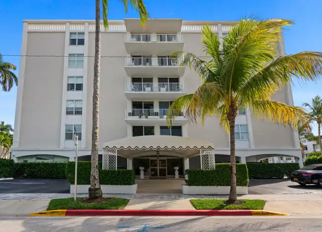 Property at 354 Chilean Ave Unit D, Palm Beach, FL, 33480, 2 beds, 2 baths, [object Object]