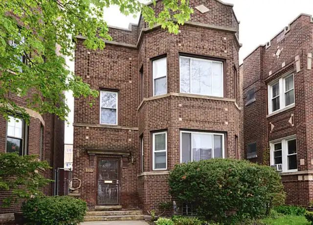 Property at 7810 S East End Ave #2, Chicago, IL, 60649, 2 beds, 1 bath, [object Object]