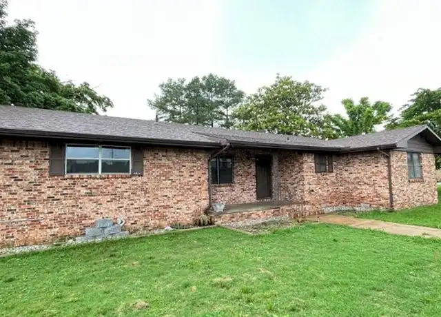 Property at 4404 NE Hudson Rd, Rogers, AR, 72756, 3 beds, 2 baths, [object Object]