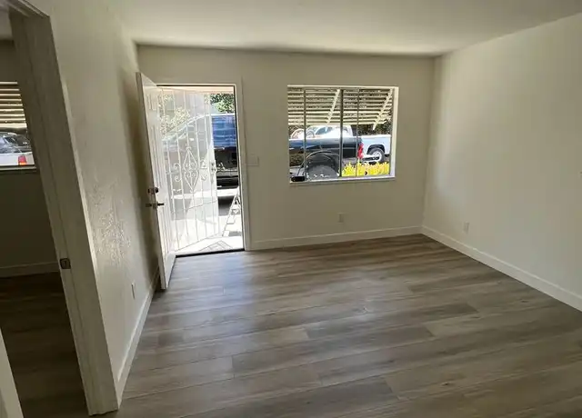 Property at 1036 N Olive Ave Unit 1030, Turlock, CA, 95380, 1 bed, 1 bath, [object Object]