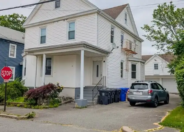 Property at 99 Walnut St Unit 1B, East Providence, RI, 02914, 1 bed, 1 bath, [object Object]