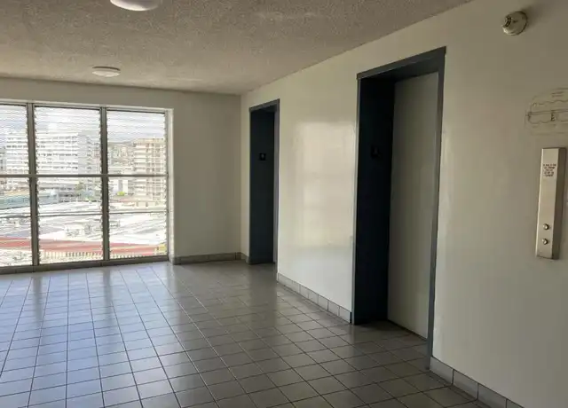 Property at 1655 Makaloa St #1102, Honolulu, HI, 96814, 1 bed, 1 bath, [object Object]