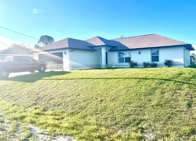 Property at 4010 29th St SW, Lehigh Acres, FL, 33976, 3 beds, 2 baths, [object Object]