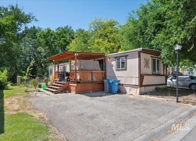Property at 790 N Riviera Dr, Boise, ID, 83703, 2 beds, 1 bath, Contact for Price