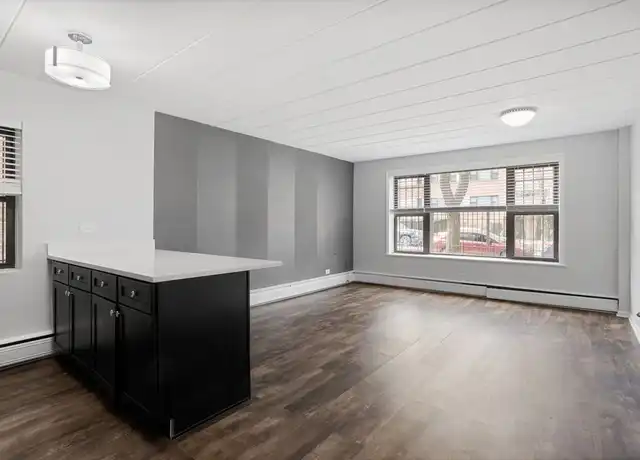 Property at The 6007 Kenmore - 6007 N Kenmore Ave, Chicago, IL, 60660, 0-1 beds, 1 bath, [object Object]