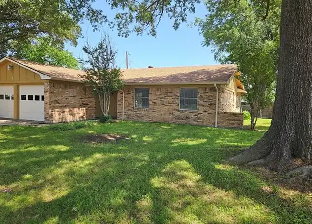 Property at 3308 Memphis St, Greenville, TX, 75402, 3 beds, 2 baths, [object Object]