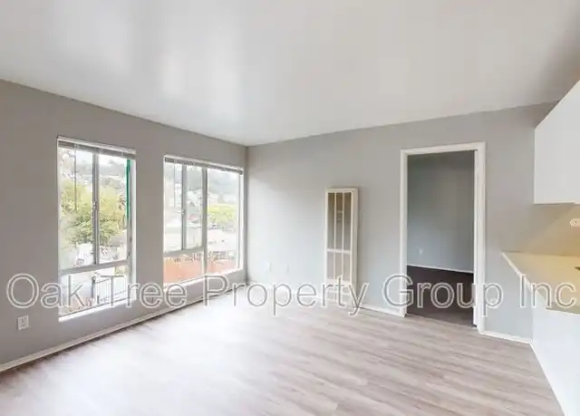 Property at 7036 MacArthur Blvd Unit 27, Oakland, CA, 94605, 1 bed, 1 bath, [object Object]