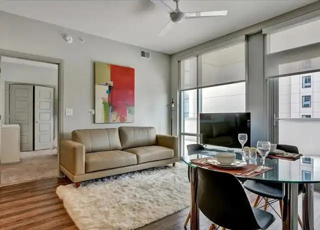 Property at Peachtree Road 3005 - Peachtree Rd NE Unit 1039870P, Atlanta, GA, 30305, 1-2 bed, 1-2 bath, [object Object]