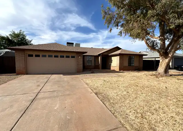 Property at 8926 W Las Palmaritas Dr, Peoria, AZ, 85345, 4 beds, 2 baths, [object Object]