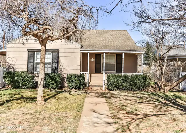 Property at 2414 30th St, Lubbock, TX, 79411, 3 beds, 2 baths, [object Object]