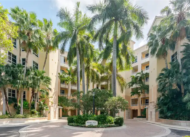 Property at 715 Crandon Blvd #306, Key Biscayne, FL, 33149, 2 beds, 2 baths, [object Object]