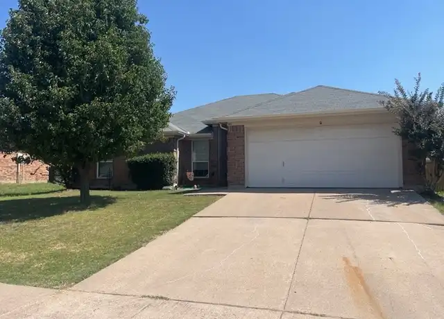 Property at 544 Marybeth Dr, Burleson, TX, 76028, 4 beds, 2 baths, [object Object]