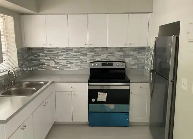 Property at 510 SE 9th St, Fort Lauderdale, FL, 33316, 1 bed, 1 bath, [object Object]