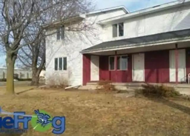 Property at 1109 London St Unit 4, Menasha, WI, 54952, 2 beds, 1 bath, [object Object]