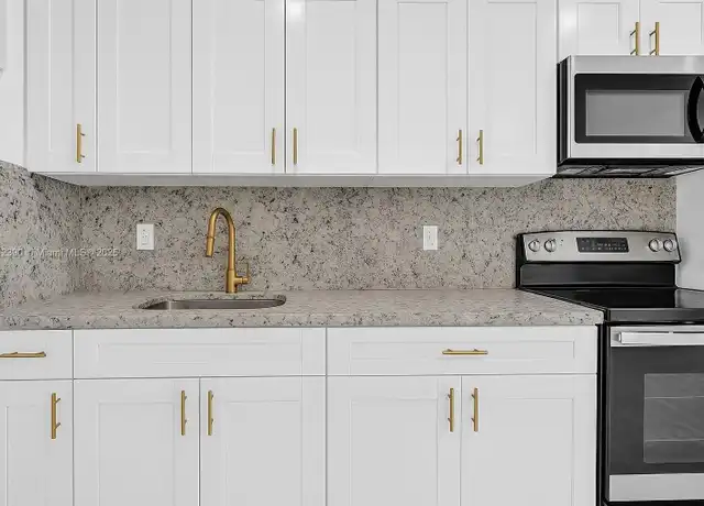 Property at 5807 SW 25th St Unit 7, West Park, FL, 33023, 0 beds, 1 bath, [object Object]