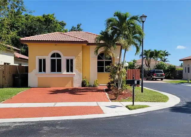 Property at 2501 NE 41st Ter Unit 1, Homestead, FL, 33033, 3 beds, 2 baths, [object Object]