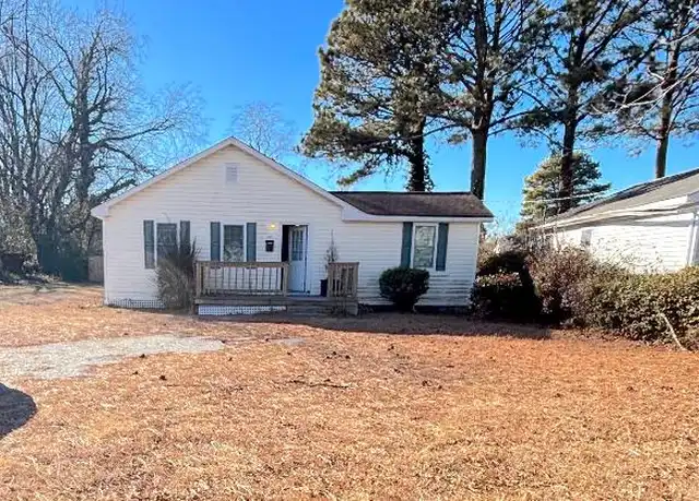 Property at 321 Atlantic Ave, Hampton, VA, 23664, 3 beds, 1 bath, [object Object]