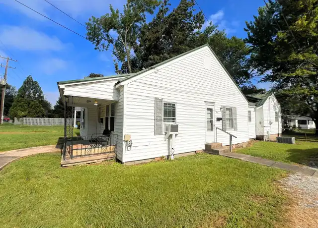 Property at 700 Sycamore St, Murray, KY, 42071, 2 beds, 1 bath, [object Object]