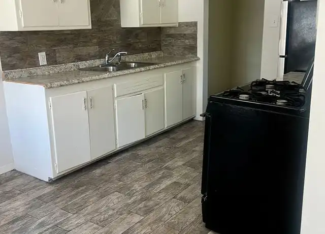 Property at 1404 Carlisle Blvd SE Unit 1406, Albuquerque, NM, 87106, 1 bed, 1 bath, [object Object]
