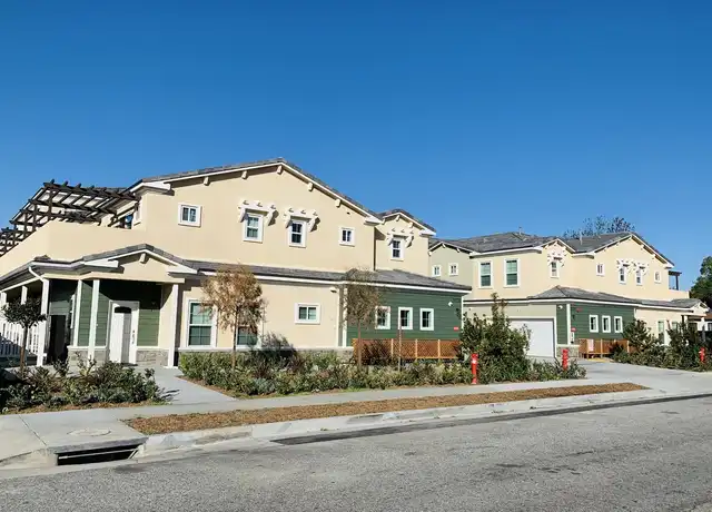 Property at 20735 Elaine Ave, Lakewood, CA, 90715, 3 beds, 4.5 baths, [object Object]