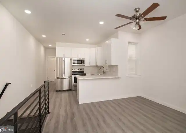 Property at 2437 S 13th St Unit 2, Philadelphia, PA, 19148, 2 beds, 1 bath, [object Object]