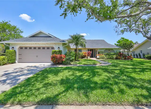 Property at 10825 Christopher Ct, Largo, FL, 33774, 3 beds, 2 baths, [object Object]