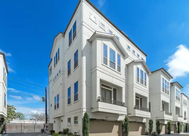 Property at 5469 Larkin St, Houston, TX, 77007, 3 beds, 3.5 baths, [object Object]