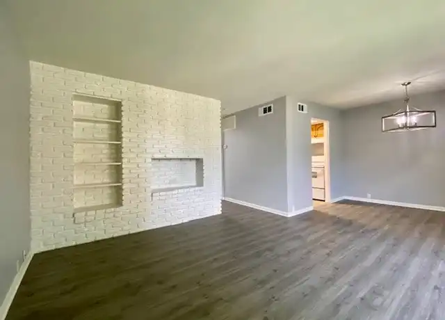 Property at 2201 Fountain View Dr #56, Houston, TX, 77057, 1 bed, 1 bath, [object Object]