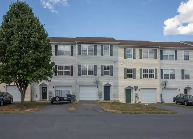 Property at 128 Pony Cir, Martinsburg, WV, 25405, 3 beds, 2.5 baths, [object Object]