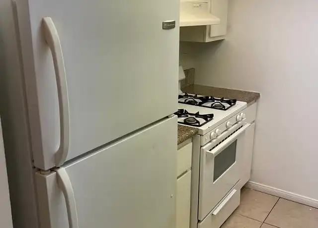 Property at 4590 Carriage Park Dr Unit 1, Las Vegas, NV, 89121, 3 beds, 2 baths, [object Object]