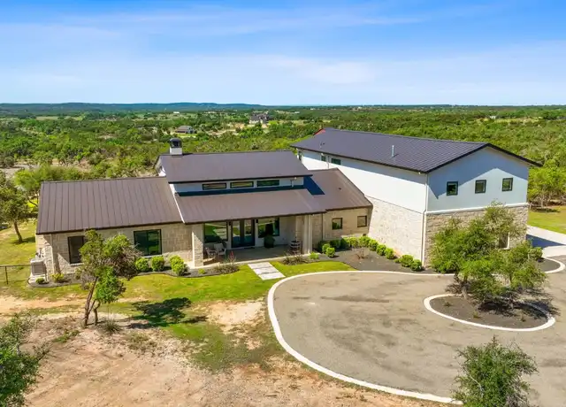 Property at 600 S Oak Forest Dr, Dripping Springs, TX, 78620, 8 beds, 4 baths, [object Object]