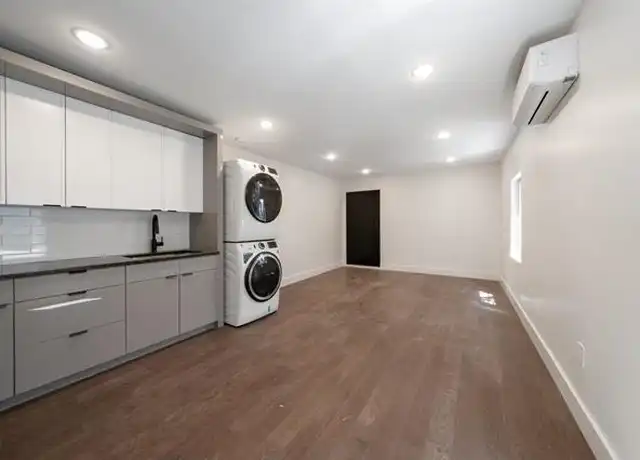 Property at 195 Bay St Unit 2, Jersey City, NJ, 07302, 1 bed, 1 bath, [object Object]